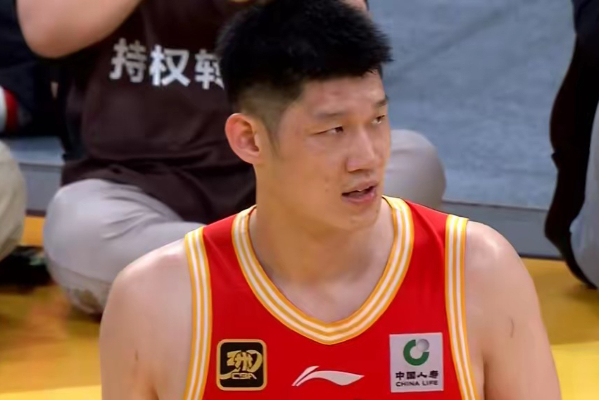 包含深圳队完胜步行者,孙铭徽惊艳四座的词条 包含深圳队完胜步行者,孙铭徽惊艳四座的词条
