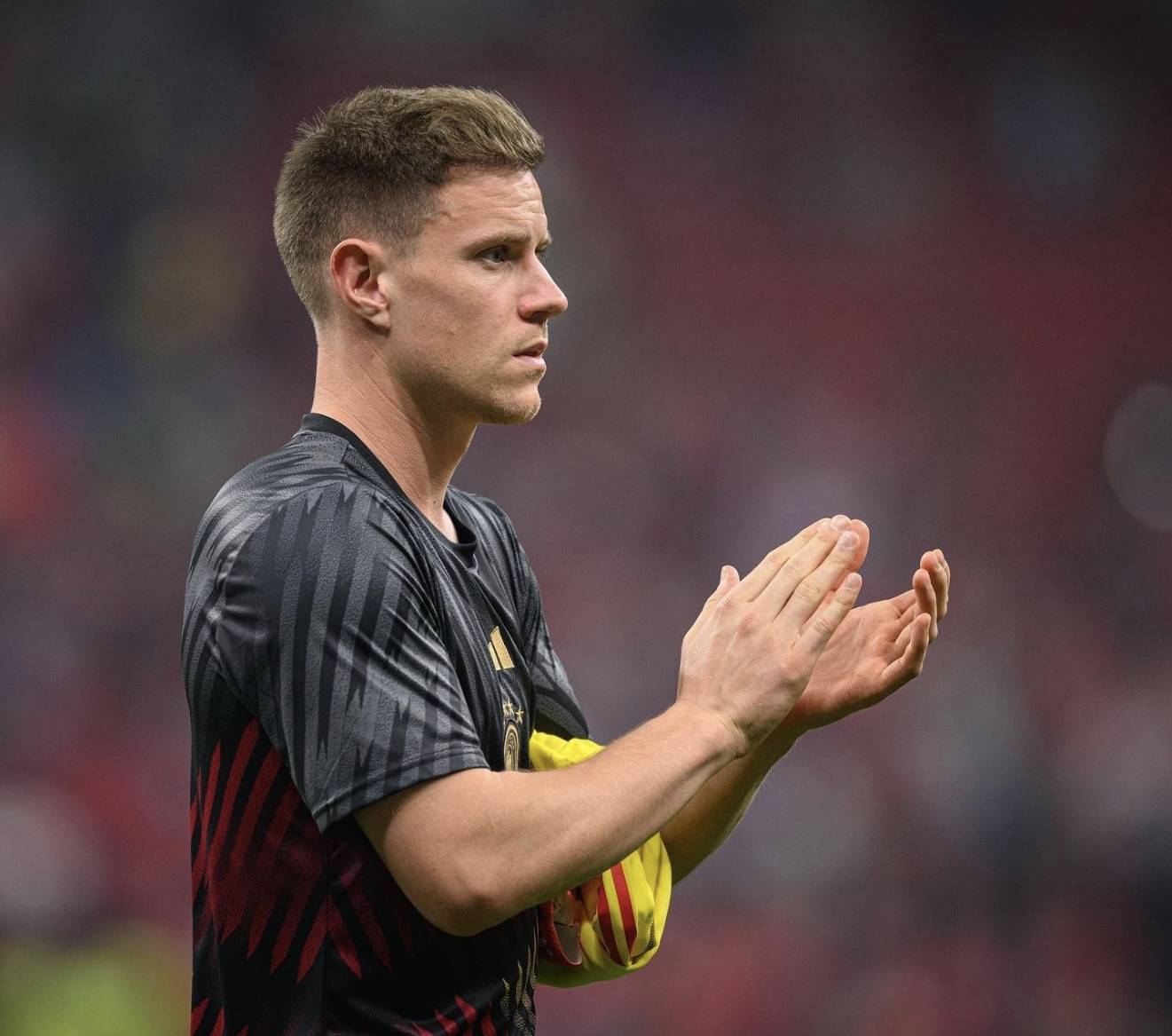 德国队在客场战胜葡萄牙队成功晋级半决赛