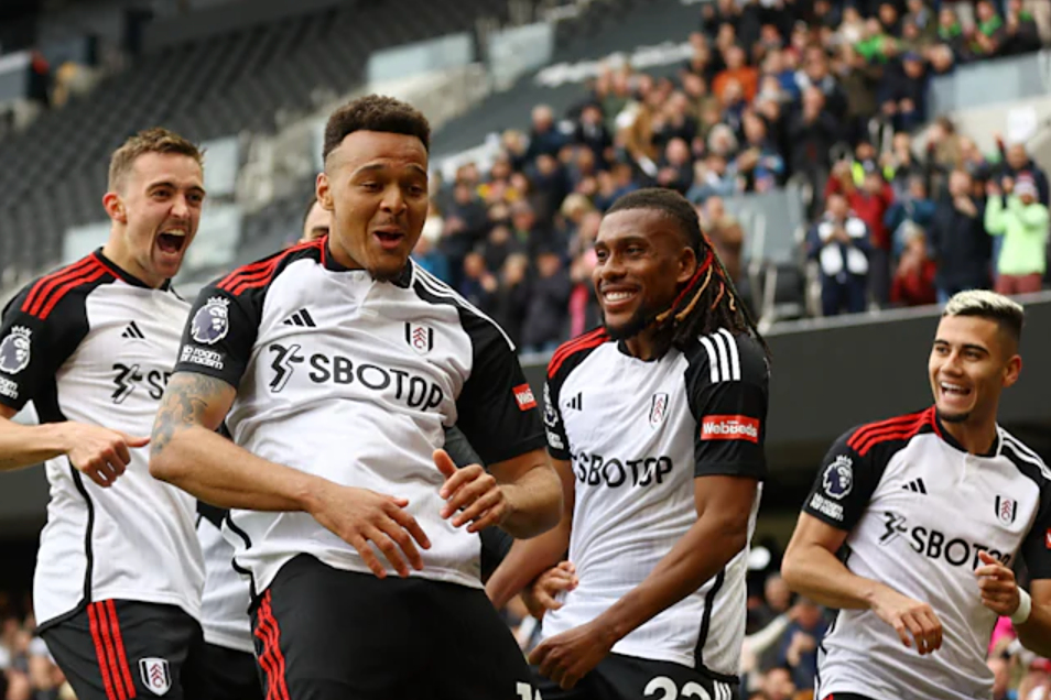 富勒姆主场全力以赴,战胜对手的简单介绍 富勒姆主场全力以赴,战胜对手的简单介绍