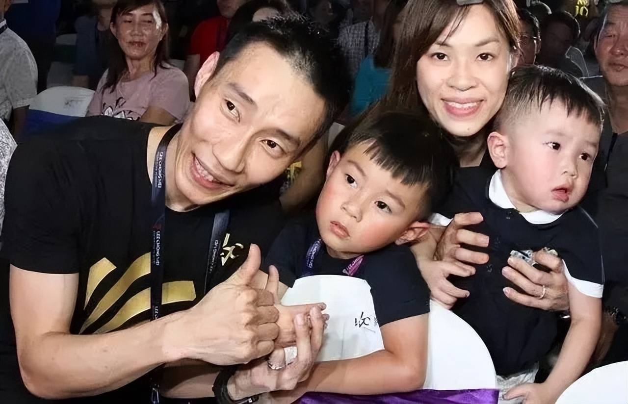 包含韩国羽毛球队碾压中国羽毛球队,李宗伟完成帽子戏法的词条 包含韩国羽毛球队碾压中国羽毛球队,李宗伟完成帽子戏法的词条