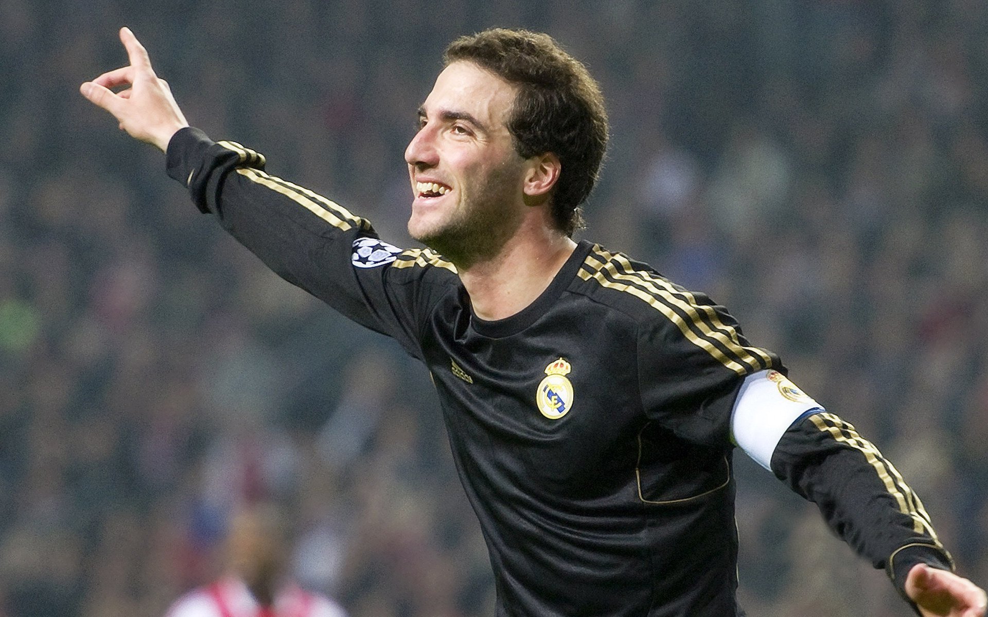 冰与火之歌，当苏格兰粉碎冰岛遇上奥斯梅恩扛起全队