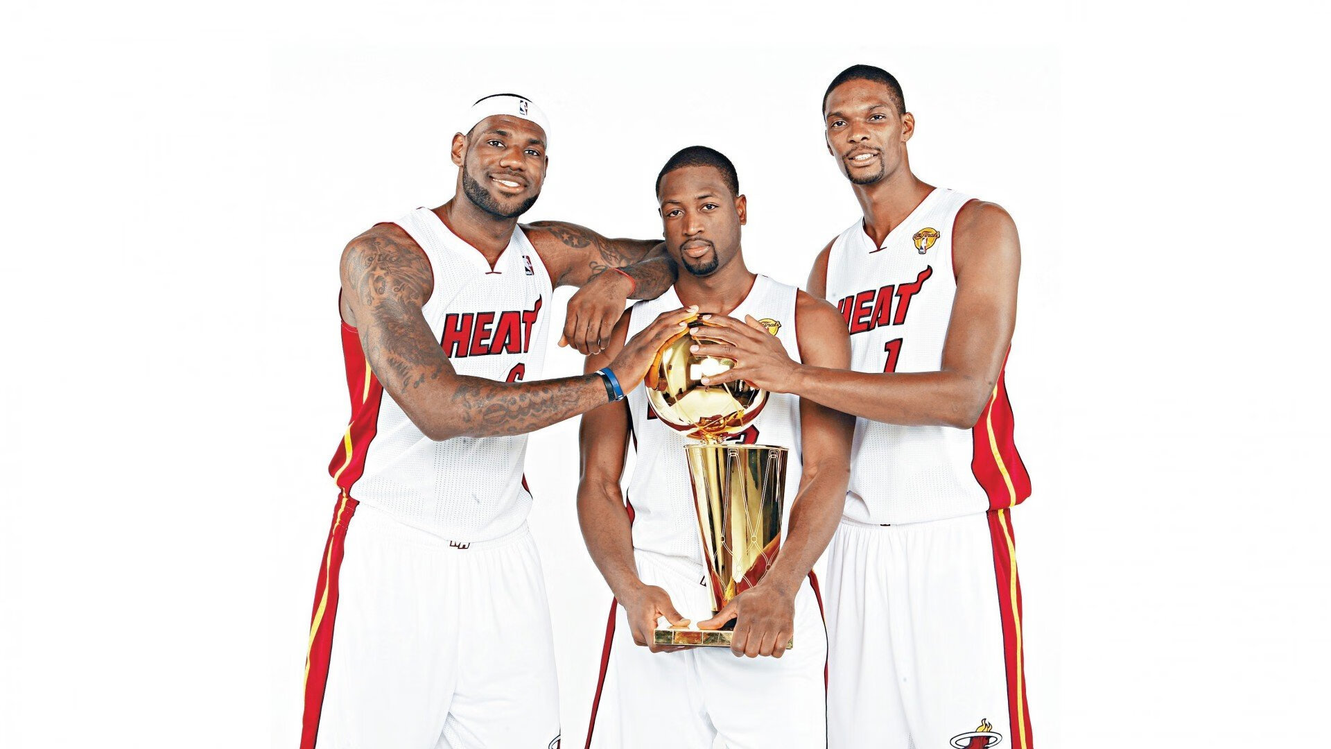 蜂鸣圣城,贝恩生涯之夜引领黄蜂正面击溃马刺